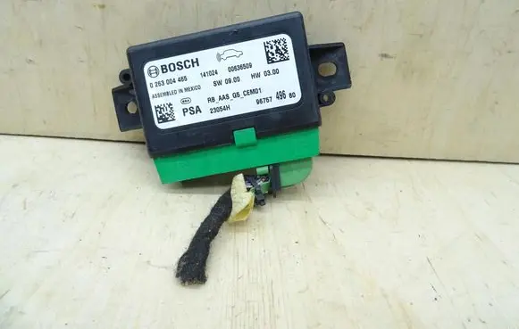 Peugeot 208 Parking PDC control unit/module peugeot-9675749680