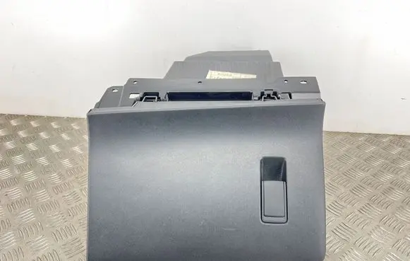 Peugeot 2008 II Glove box set 98296315AK