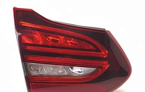 Mercedes-Benz C W205 Tailgate rear/tail lights A2059064605 20260305HCR1530 2059064605