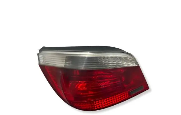 BMW 5 E60 E61 Rear/tail lights 7165737
