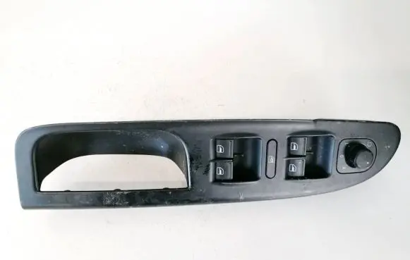 Volkswagen Jetta V Electric window control switch 1k4959857a