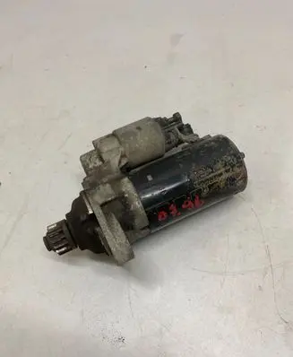 Volkswagen PASSAT B7 Starter motor 0001153007