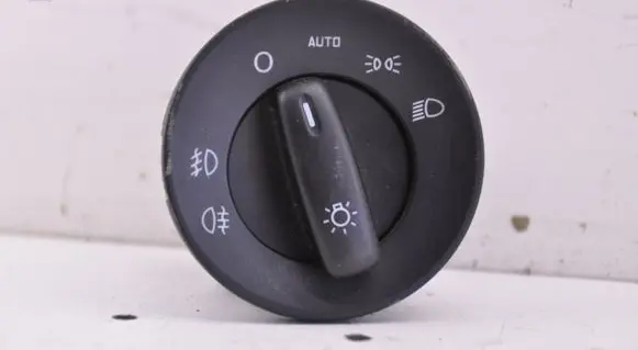 Light switch