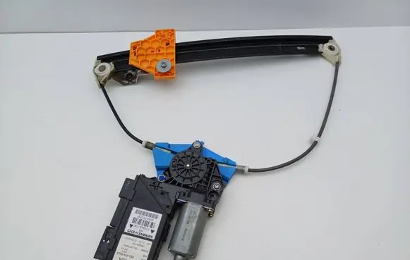 Audi A4 S4 B6 8E 8H Rear door window regulator with motor 8E0959802A 0130821766