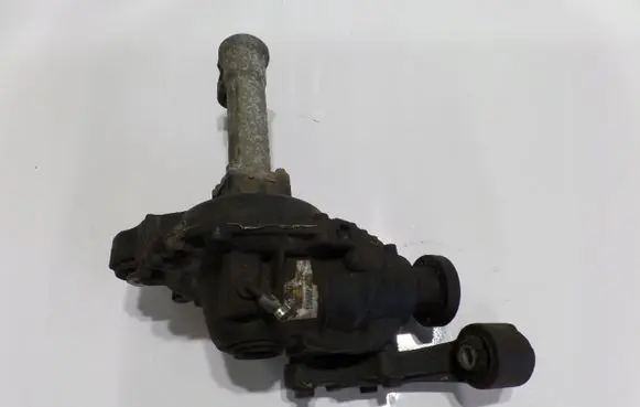 Land Rover Discovery 3 - LR3 Front differential TAG500063