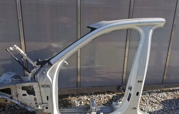 Volvo XC90 Tailgate trim