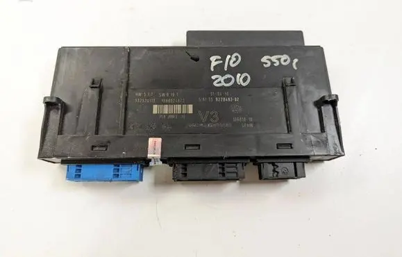 BMW 5 F10 F11 Comfort/convenience module 9228492 010410 106818
