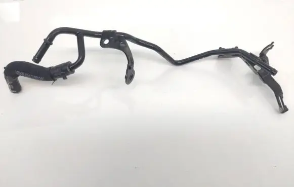 Volkswagen Tiguan Engine coolant pipe/hose 04L121030 150731 04L121