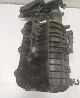 Ford Focus Intake manifold 1047092S01