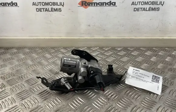 Toyota Prius (XW20) Master brake cylinder 4727047010 312711091639