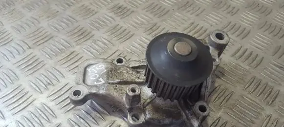 Mitsubishi Colt Water pump