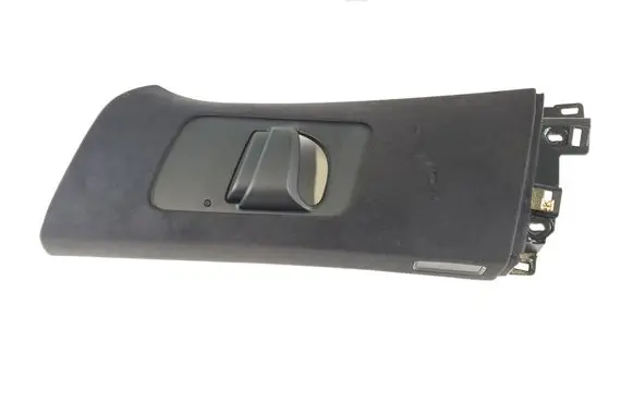 Tesla Model X Other sill/pillar trim element 1035951-16-I