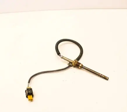 Mercedes-Benz Vito Viano W447 Oil temperature sensor A0009054805