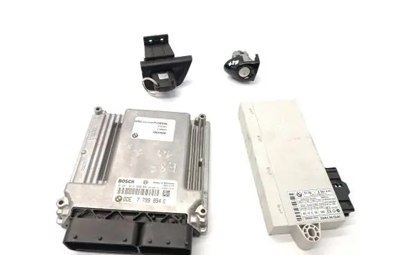 Engine ECU kit and lock set