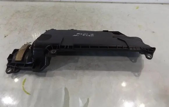 Engine cover (trim)