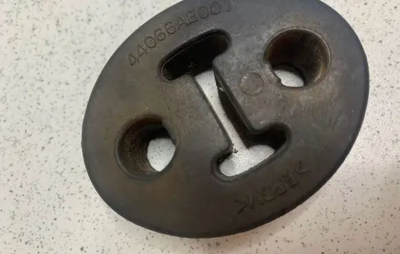 Muffler mount bracket/holder