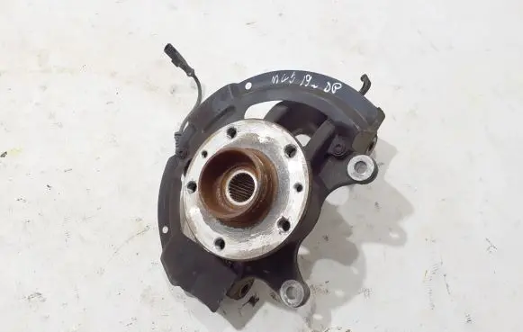 Renault Megane IV Front wheel hub 400146171R