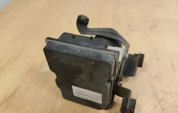 BMW X5 E53 ABS Pump 0265950351 3451677301201 34516773012
