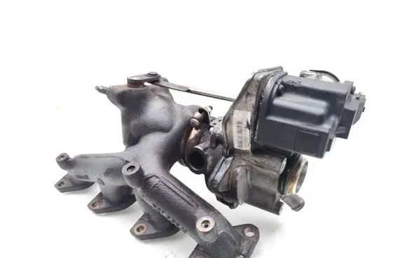 Volkswagen Polo V 6R Turbo 03F145701K