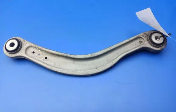 Rear upper control arm/wishbone