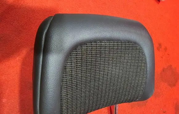 Citroen C5 Front seat headrest 
