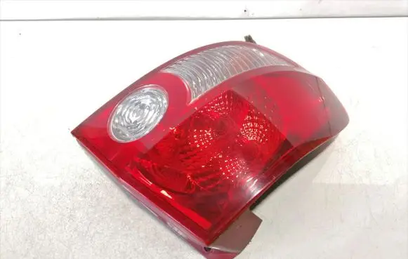 Honda FR-V Rear/tail lights