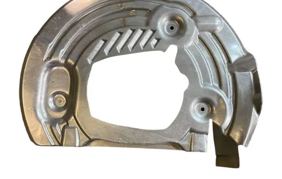 BMW M8 F93 Gran Coupe Front brake disc dust cover plate 7991038 34117991038 55542310