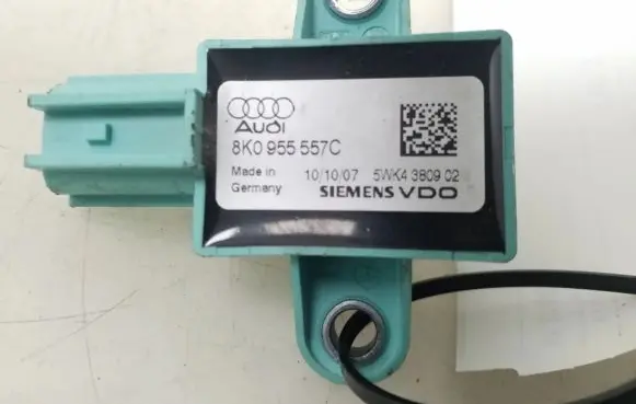 Audi A5 8T 8F Airbag deployment crash/impact sensor 8K0955557C