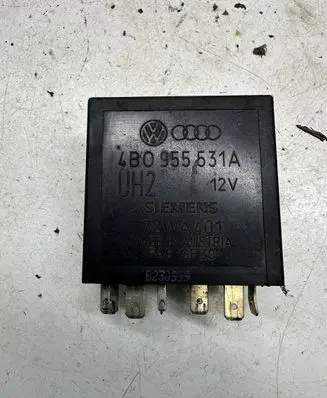 Volkswagen PASSAT B5.5 Other relay 4B0955531A 72WA401 377
