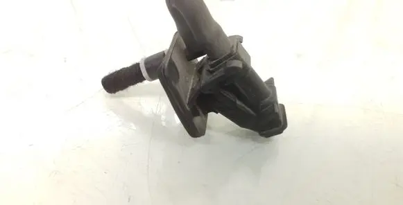 Mercedes-Benz E W211 Rear window washer spray nozzle A2118600847