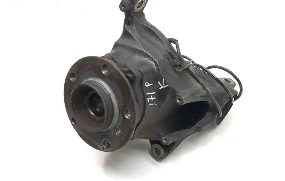 BMW X3 F25 Front wheel hub 6787679