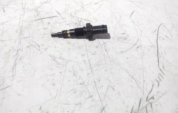 BMW 3 F30 F35 F31 Coolant temperature sensor 7797957 779795703