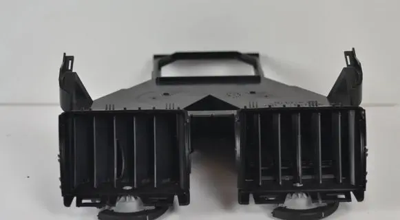 Volkswagen Golf V Dash center air vent grill 1K0815735C 1K0819728