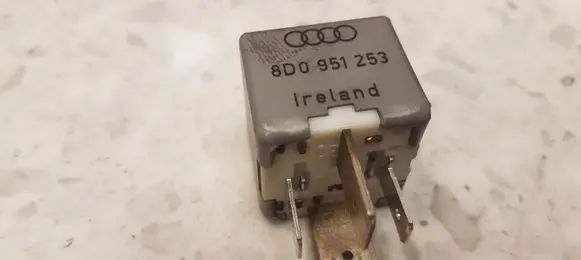 Audi A4 S4 B5 8D Other relay 8D0951253 899312000