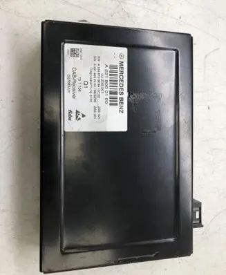 Mercedes-Benz C W204 Bluetooth control unit module A2219000100