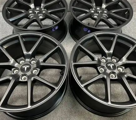 Tesla Model 3 R18 alloy rim 104426100A