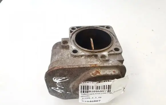 Volkswagen Golf IV Throttle valve 038128063c