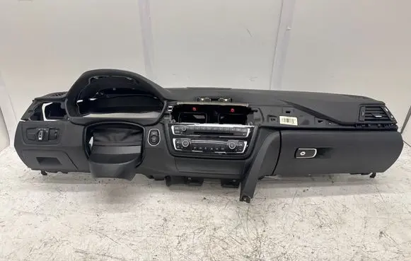 BMW 4 F32 F33 Dashboard