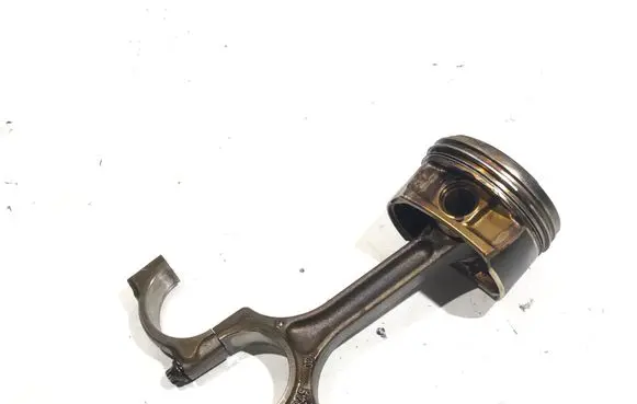 Citroen C4 I Picasso Piston with connecting rod 4875567 750