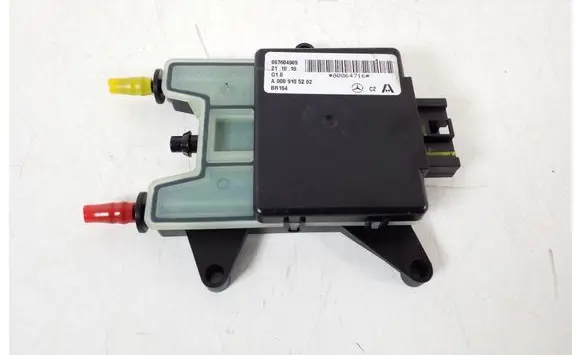 Mercedes-Benz R W251 Seat control module A0009105202