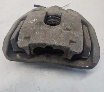BMW 7 E65 E66 Front brake caliper