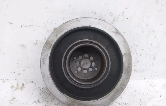 Audi Q7 4L Crankshaft pulley