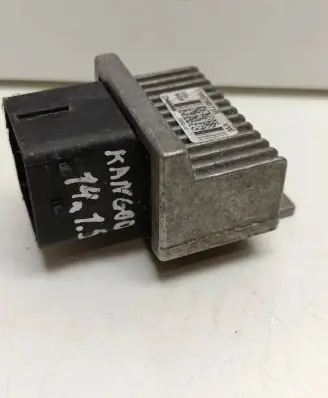 Renault Kangoo II Glow plug pre-heat relay 110678071R