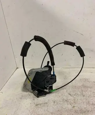 Lexus RX 450H Front door lock A046693 9D0815