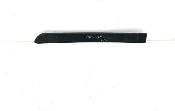 Toyota Yaris Rear door trim (molding) PZ415B252101
