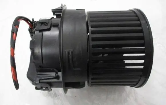 Peugeot 2008 I Heater fan/blower T1013140A