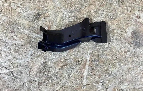 Porsche Macan (95B) Front shock absorber mounting bracket 95B8058321YGRV 95b805831