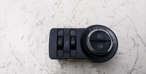 Opel Insignia A Light switch 23197912 371143 532354