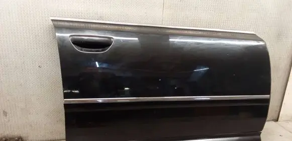 Audi A8 S8 D3 4E Front door 