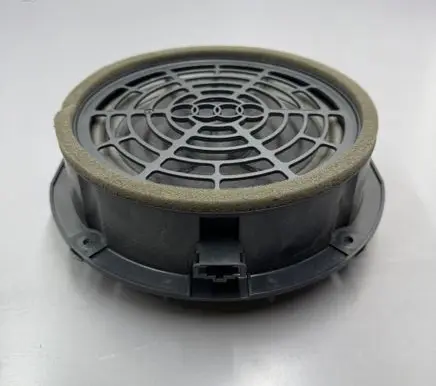 Audi A4 S4 B8 8K Front door speaker 8T0035415B